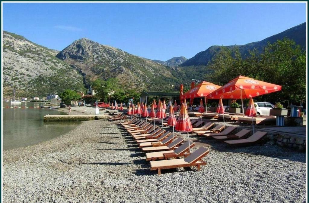 Pavle Apartmani Risan Luaran gambar